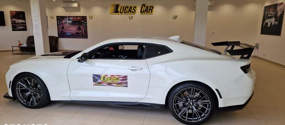 Chevrolet Camaro cena 259000 przebieg: 13000, rok produkcji 2018 z Żychlin małe 137